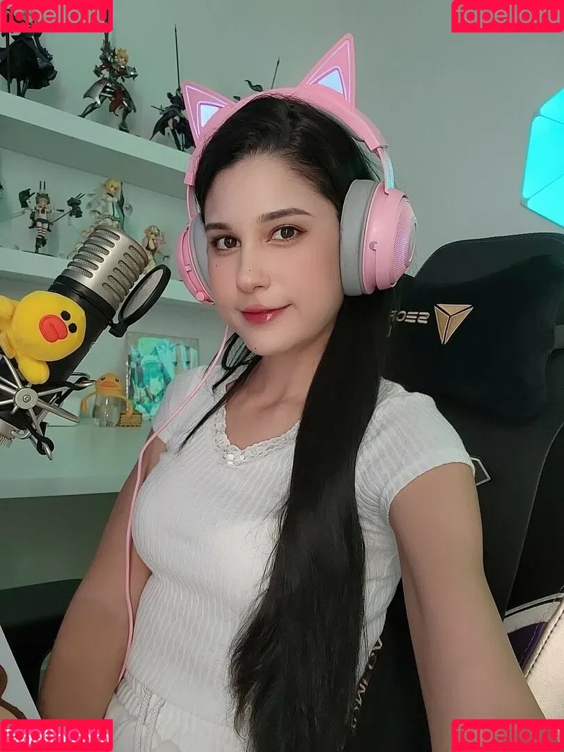 JeanWanWan Onlyfans Photo Gallery 