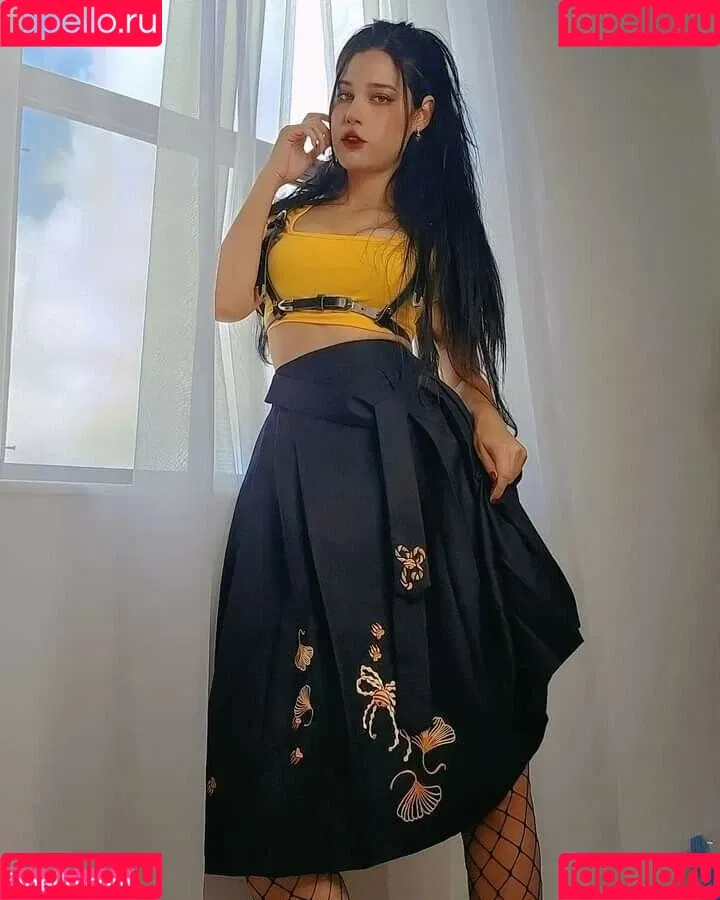 JeanWanWan Onlyfans Photo Gallery 