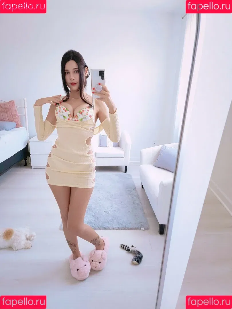 JeanWanWan Onlyfans Photo Gallery 