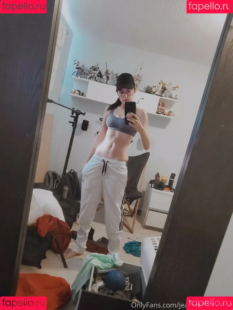 JeanWanWan Onlyfans Photo Gallery 