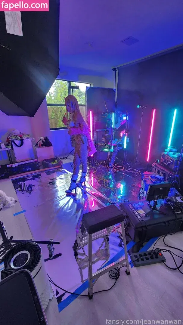 JeanWanWan Onlyfans Photo Gallery 