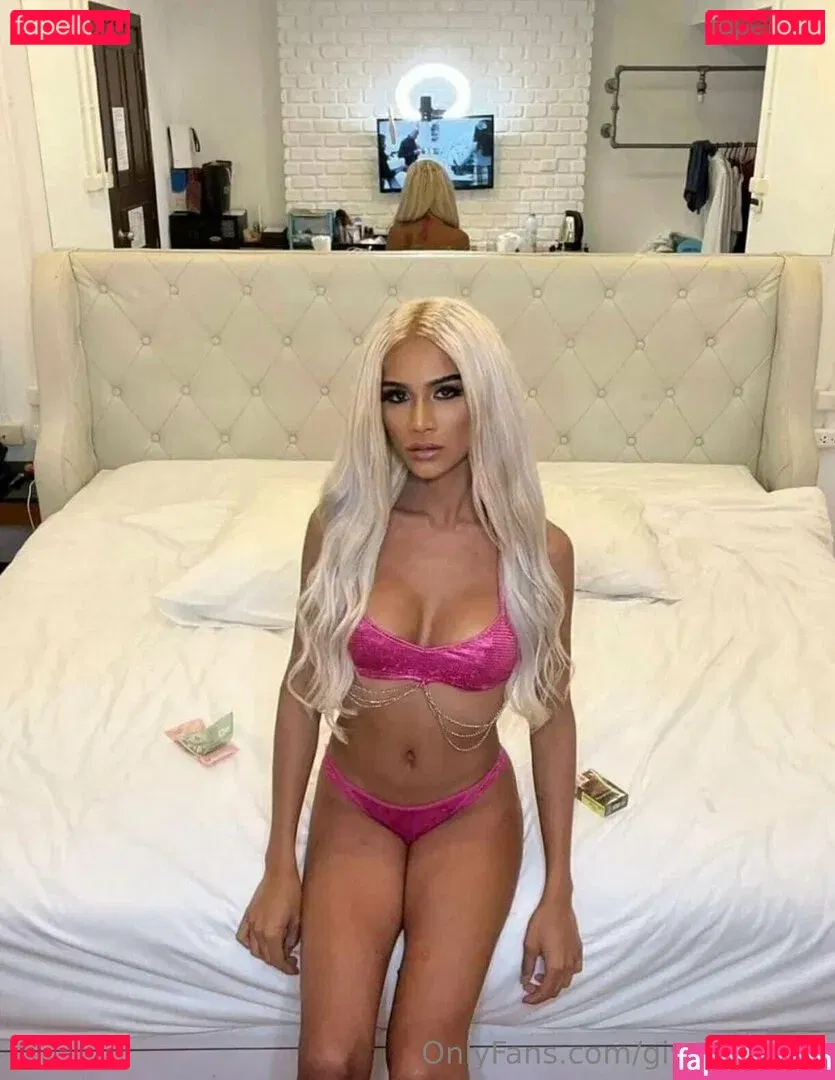 givensomed Onlyfans Photo Gallery 