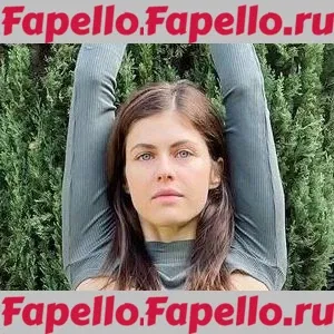 Alexandra Daddario Onlyfans Photo Gallery 
