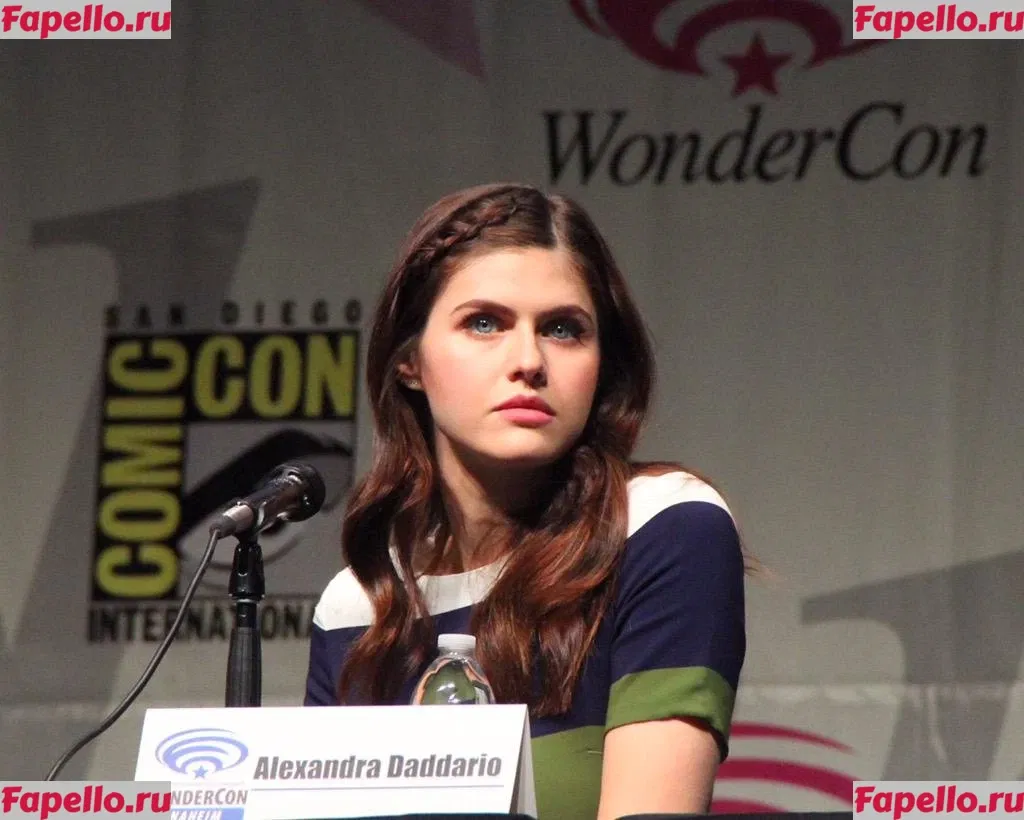 Alexandra Daddario Onlyfans Photo Gallery 