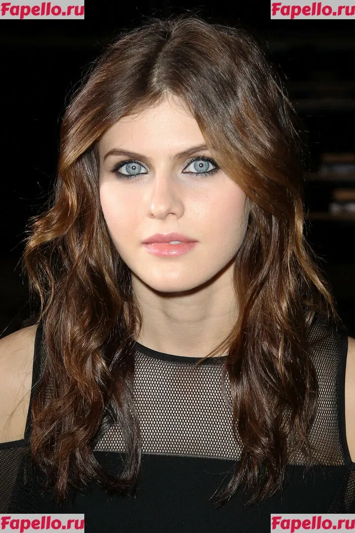 Alexandra Daddario Onlyfans Photo Gallery 