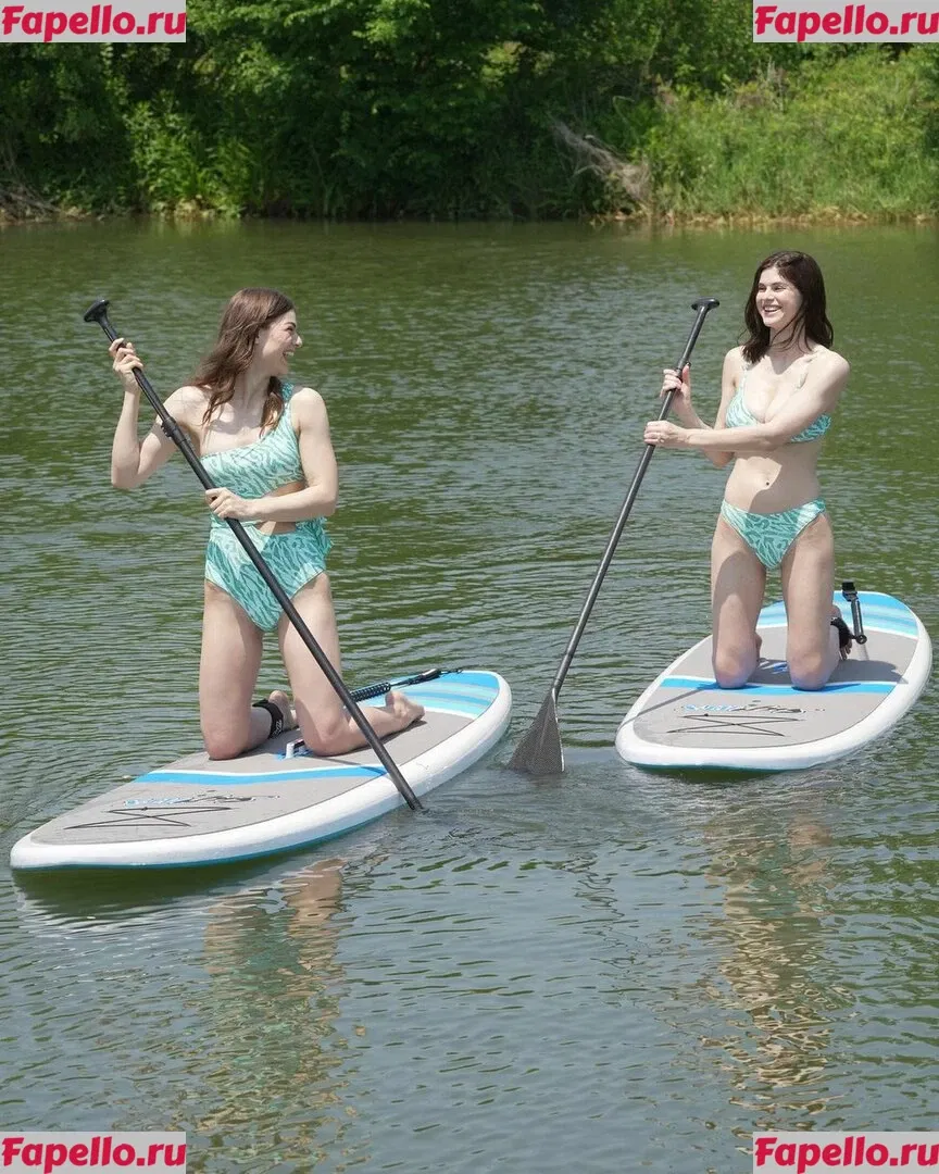 Alexandra Daddario Onlyfans Photo Gallery 