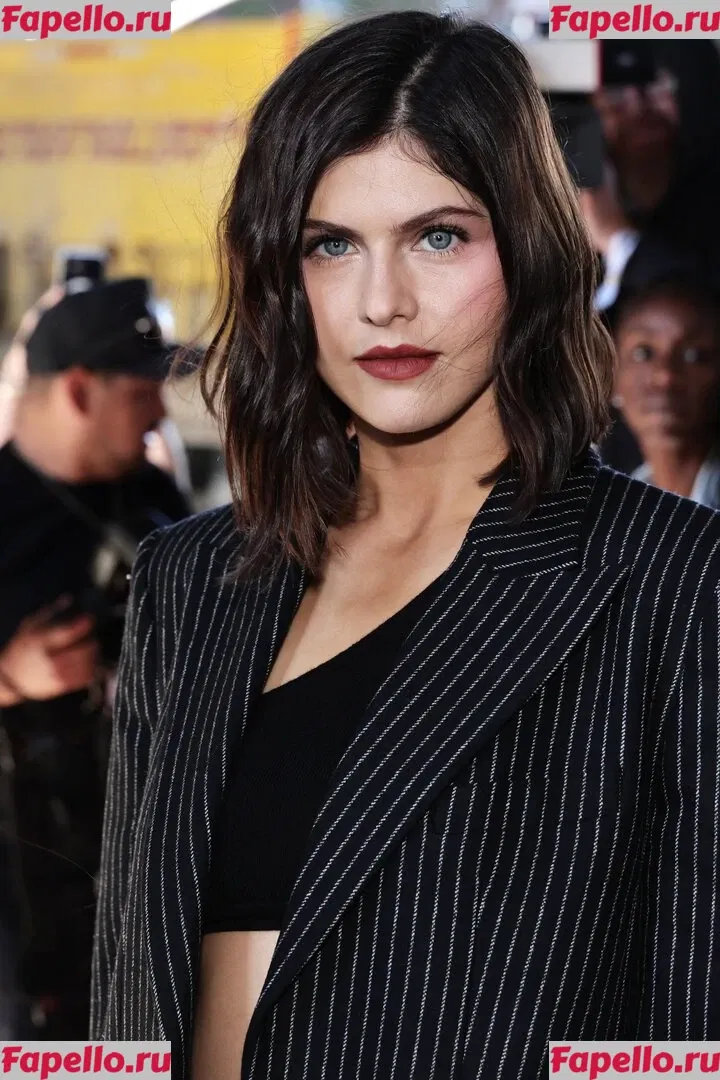 Alexandra Daddario Onlyfans Photo Gallery 