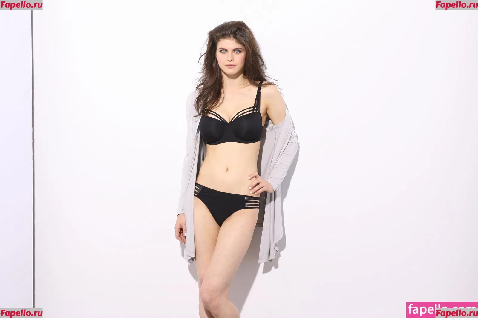 Alexandra Daddario Onlyfans Photo Gallery 