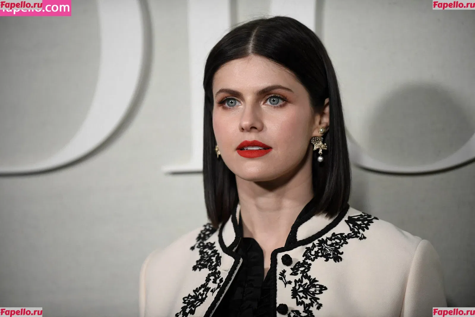 Alexandra Daddario Onlyfans Photo Gallery 