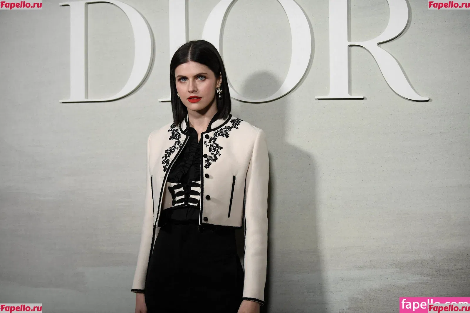 Alexandra Daddario Onlyfans Photo Gallery 