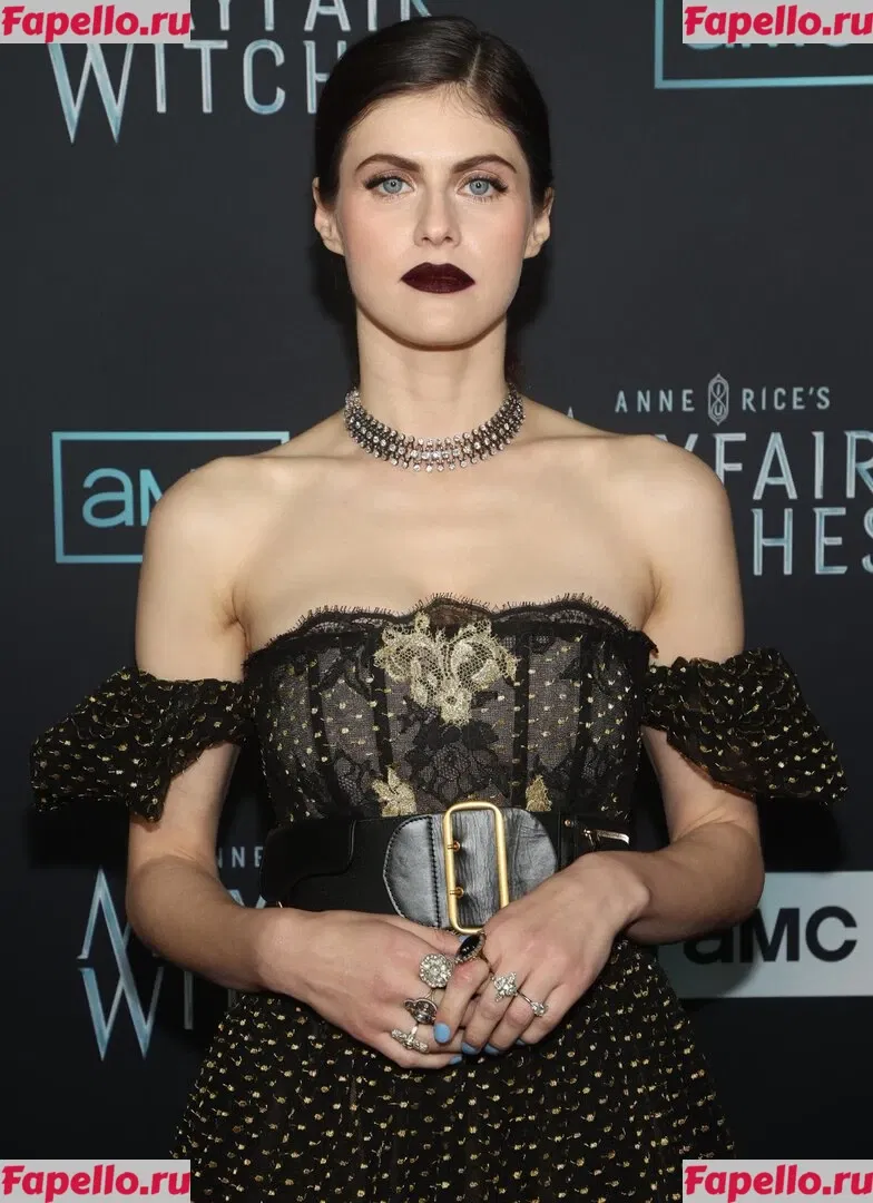 Alexandra Daddario Onlyfans Photo Gallery 