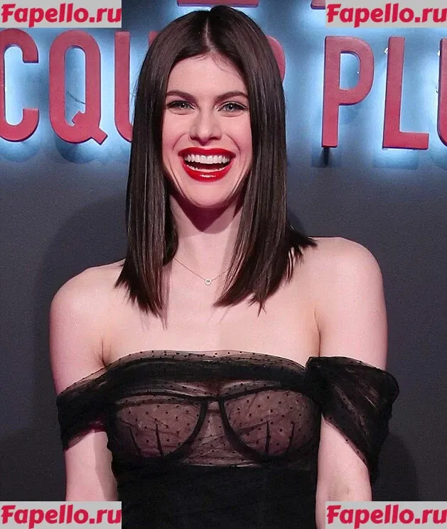 Alexandra Daddario Onlyfans Photo Gallery 
