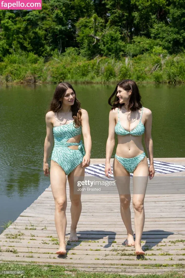 Alexandra Daddario Onlyfans Photo Gallery 