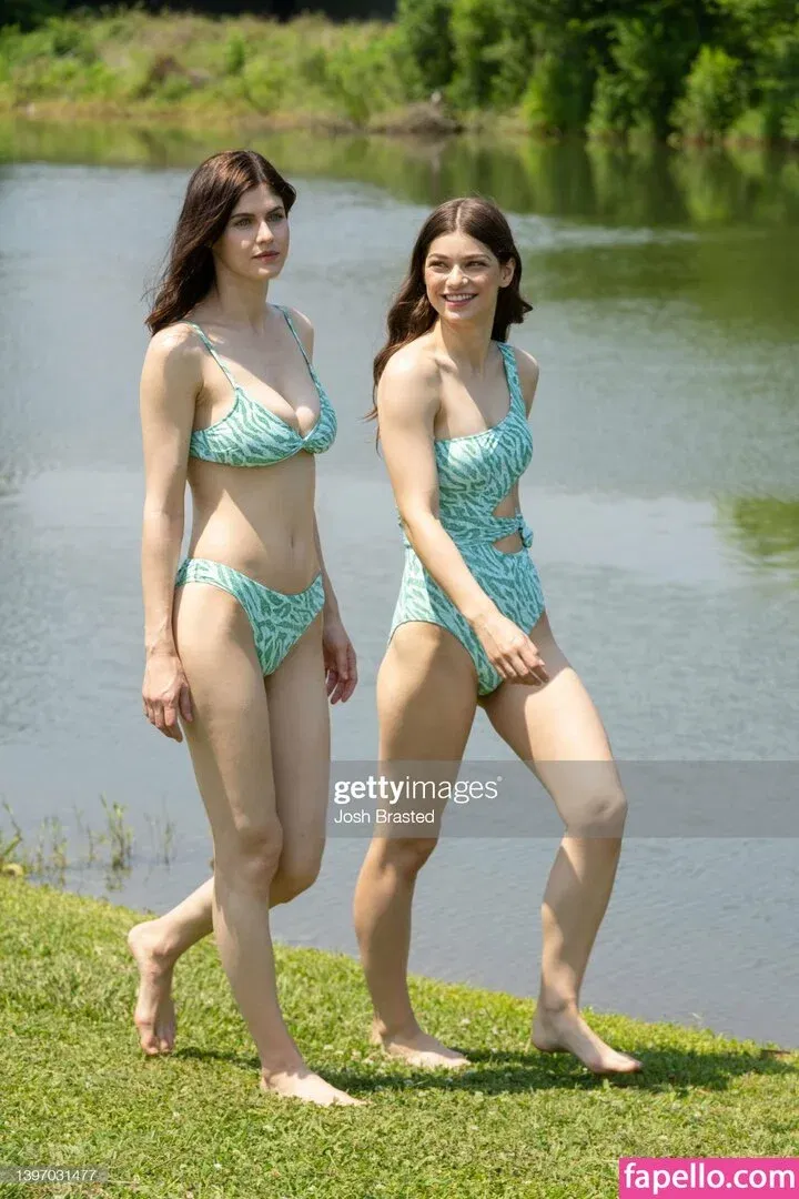Alexandra Daddario Onlyfans Photo Gallery 
