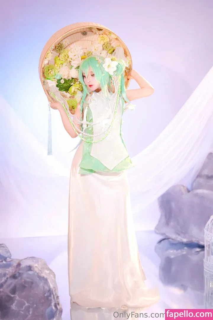 nekomomo Onlyfans Photo Gallery 