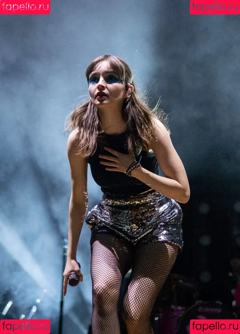 Lauren Mayberry Onlyfans Photo Gallery 