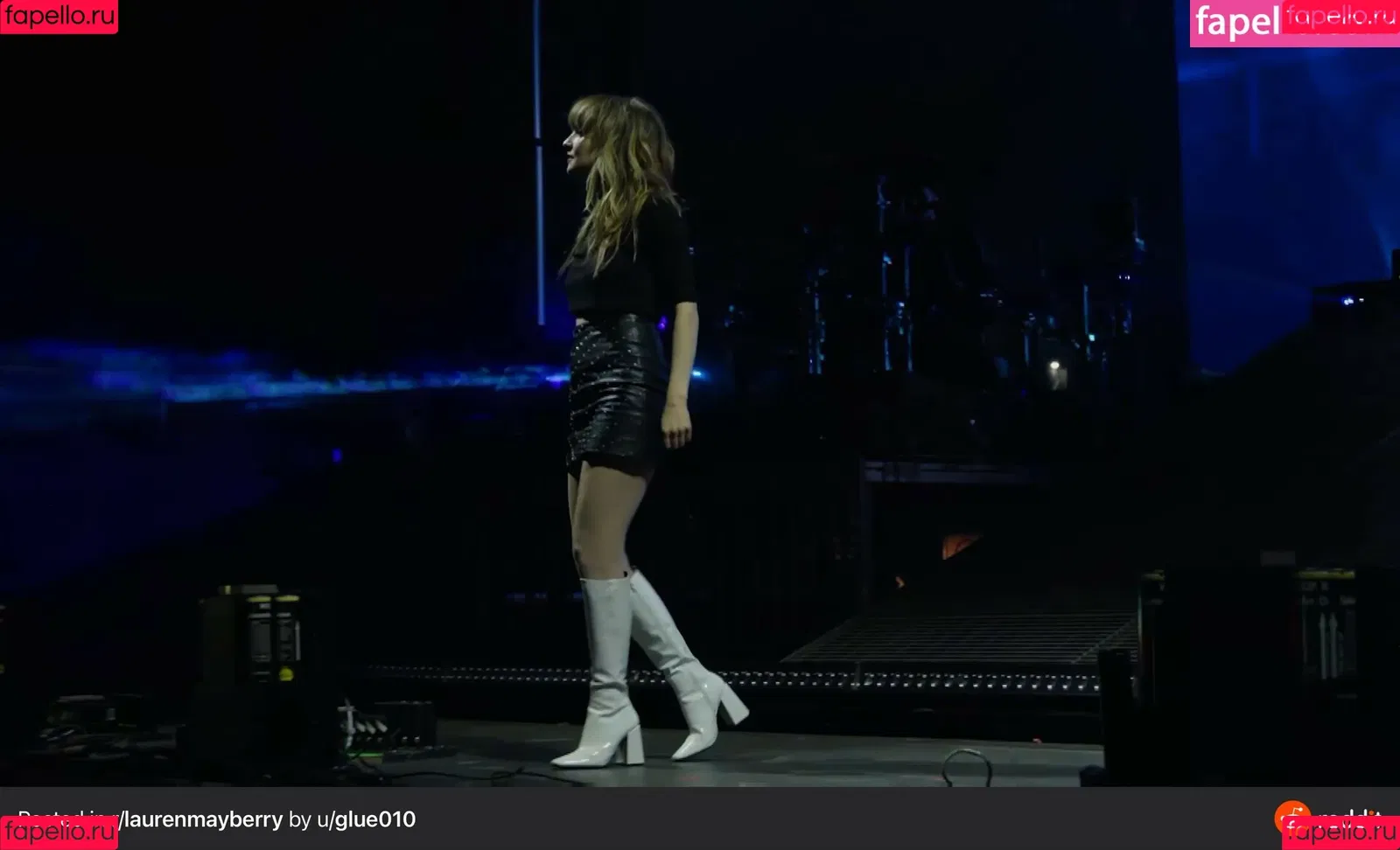 Lauren Mayberry Onlyfans Photo Gallery 