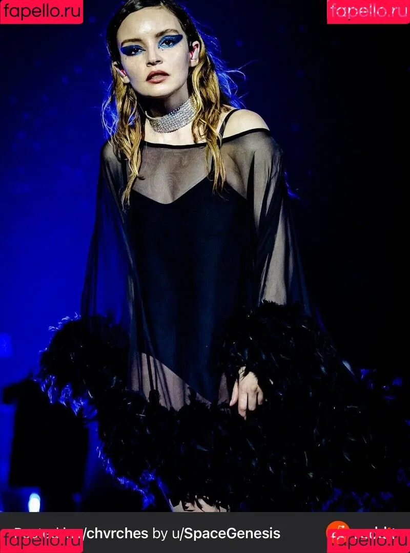 Lauren Mayberry Onlyfans Photo Gallery 