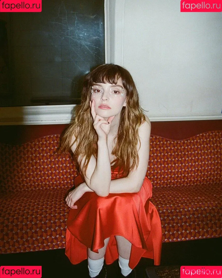 Lauren Mayberry Onlyfans Photo Gallery 