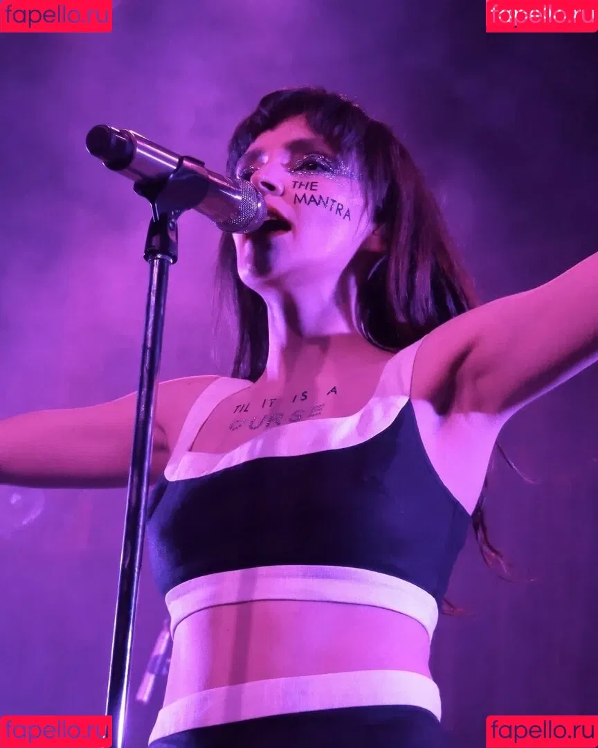 Lauren Mayberry Onlyfans Photo Gallery 