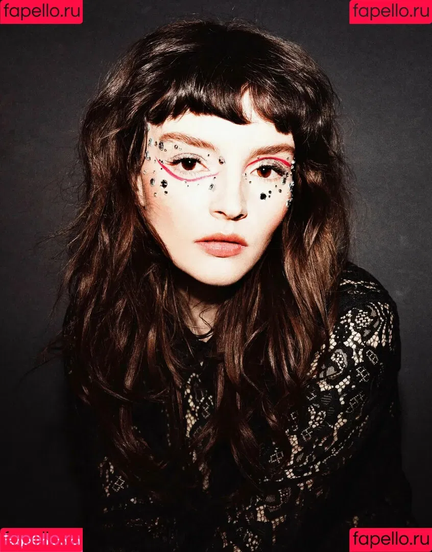 Lauren Mayberry Onlyfans Photo Gallery 