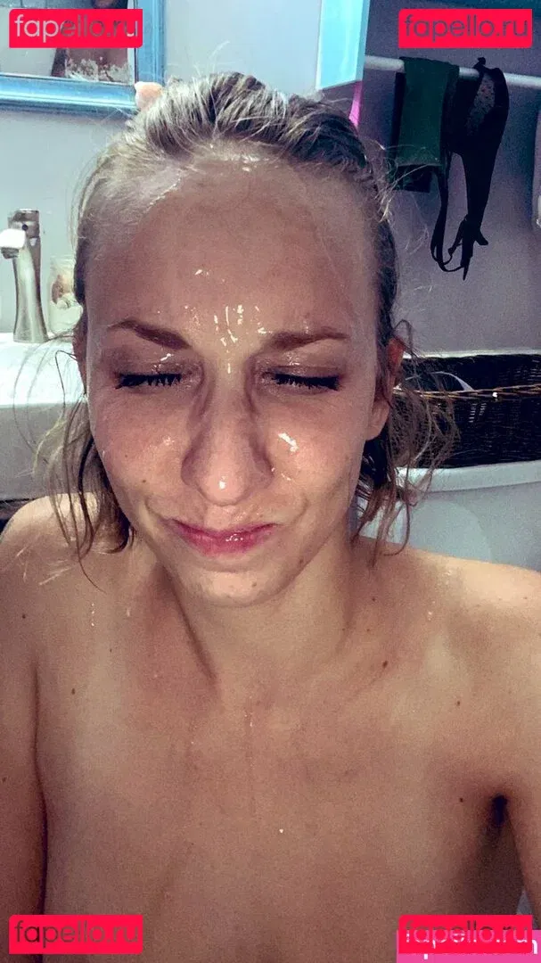 urm0m Onlyfans Photo Gallery 