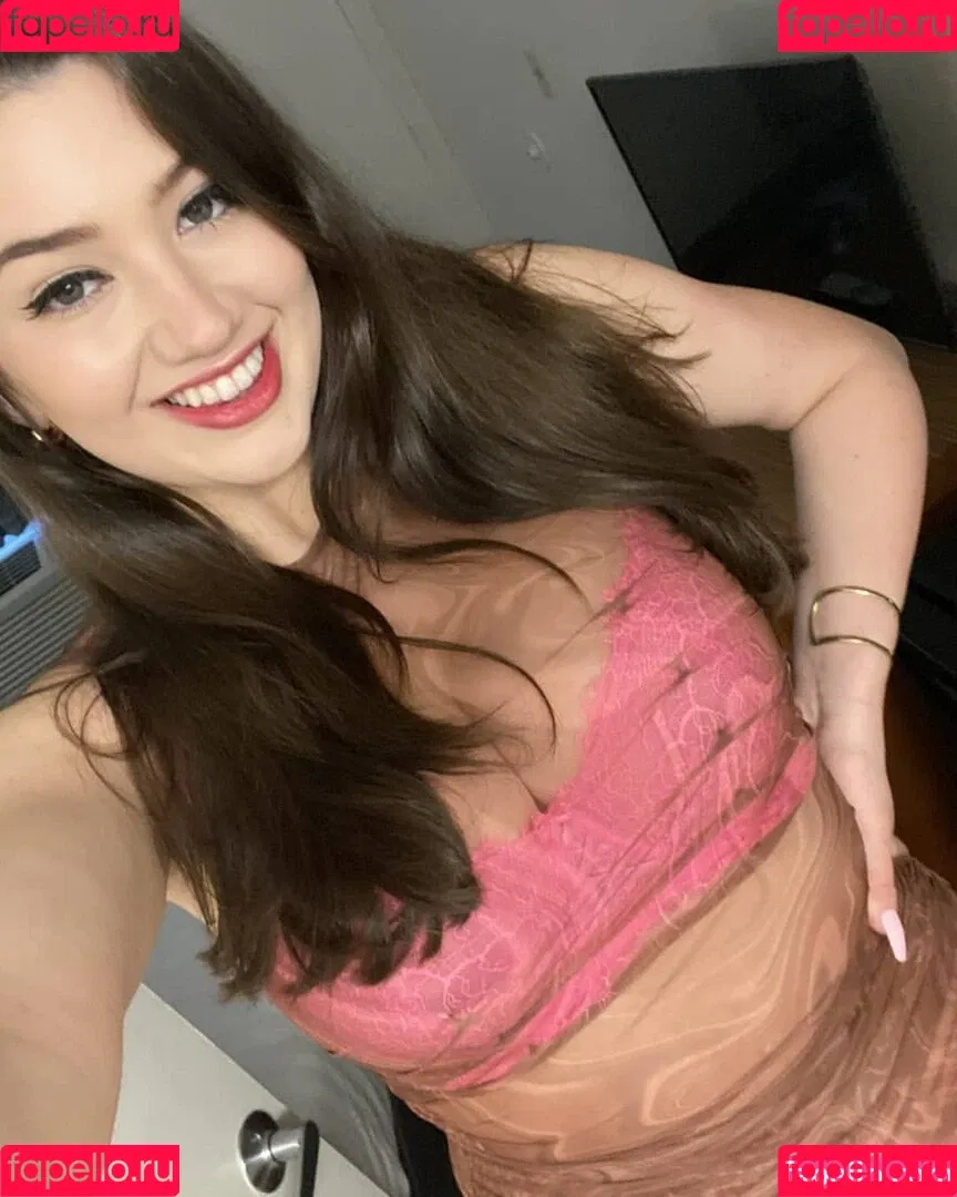 Alyx Star Onlyfans Photo Gallery 