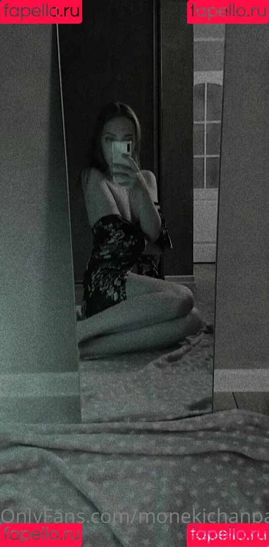 moneki Onlyfans Photo Gallery 
