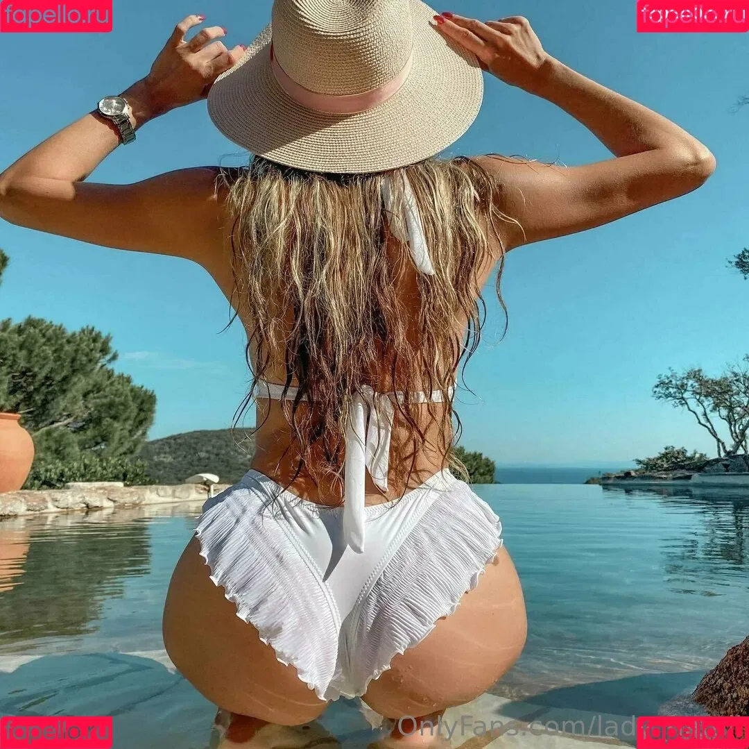 lady_natali Onlyfans Photo Gallery 