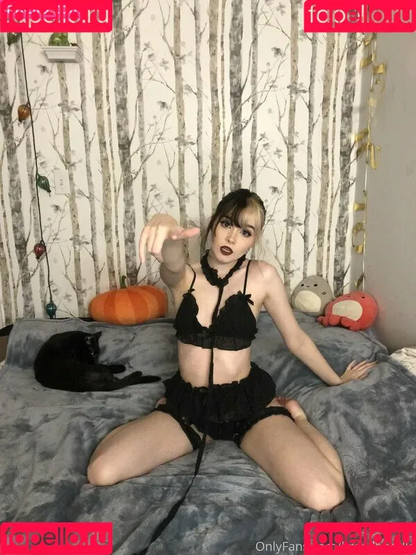 Breadboodle Onlyfans Photo Gallery 