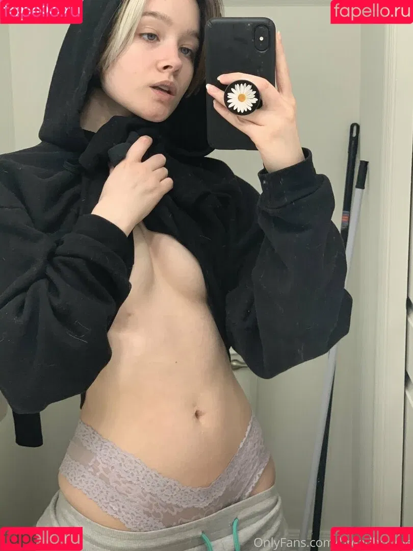 Breadboodle Onlyfans Photo Gallery 