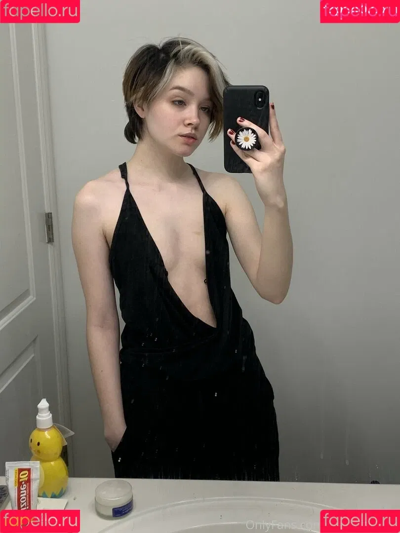 Breadboodle Onlyfans Photo Gallery 