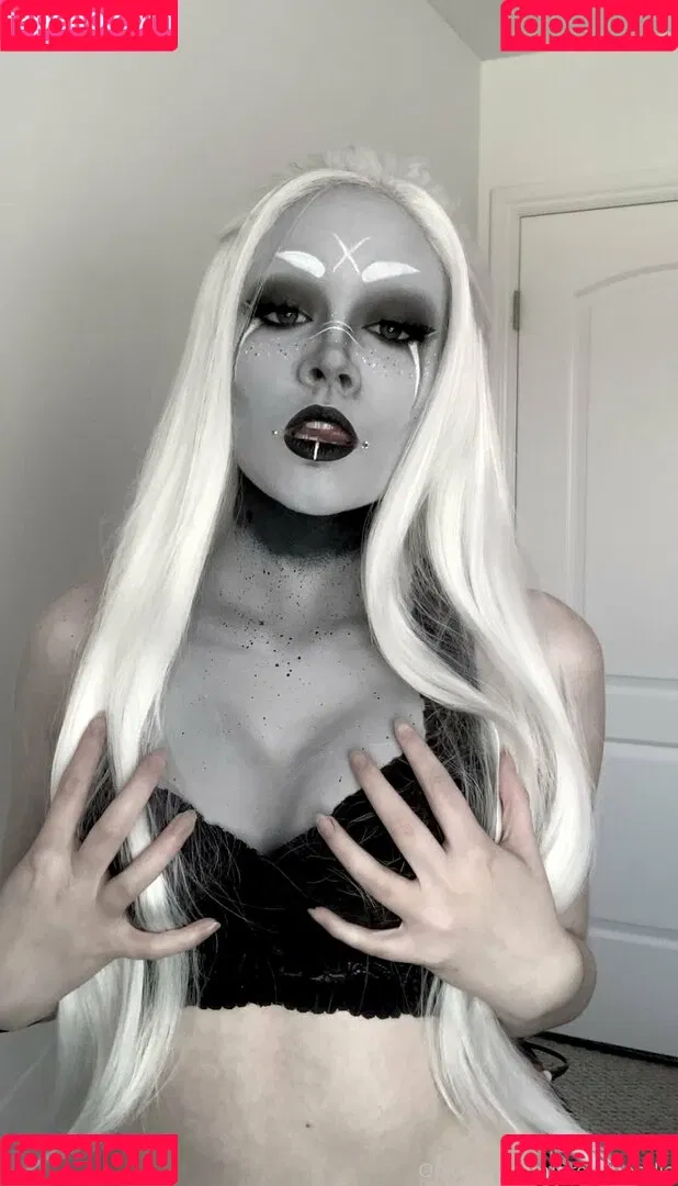 Breadboodle Onlyfans Photo Gallery 