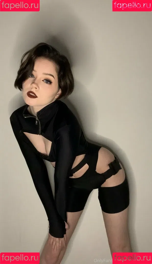 Breadboodle Onlyfans Photo Gallery 