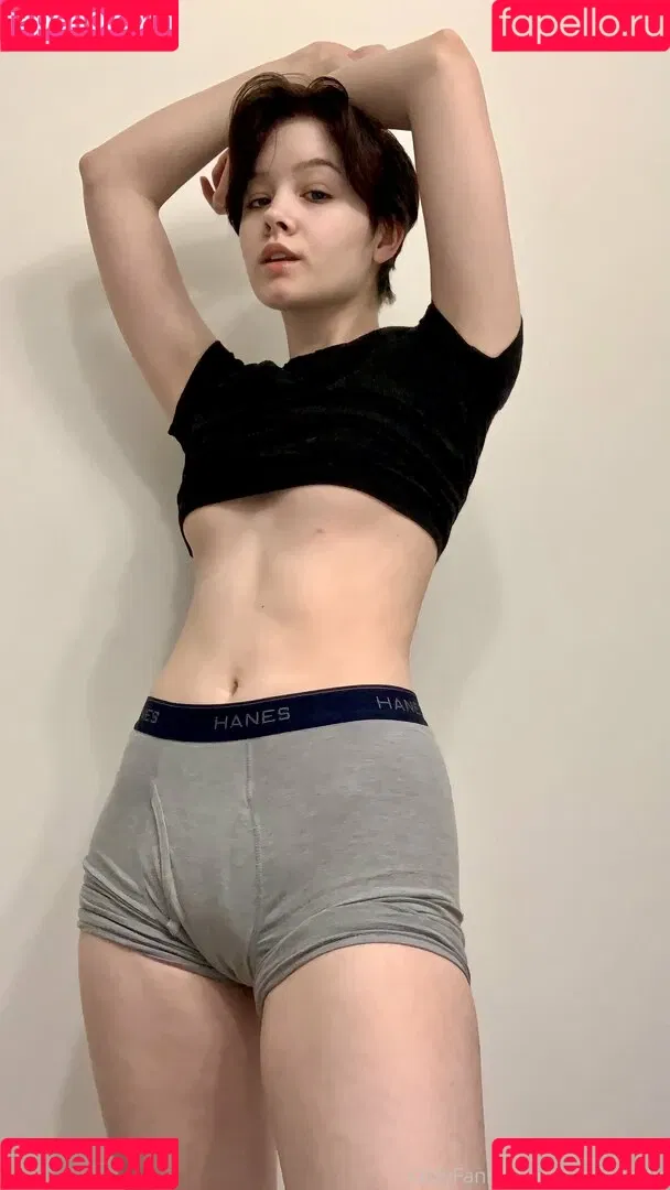 Breadboodle Onlyfans Photo Gallery 