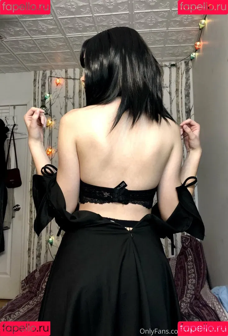Breadboodle Onlyfans Photo Gallery 