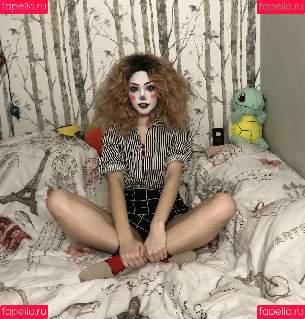 Breadboodle Onlyfans Photo Gallery 