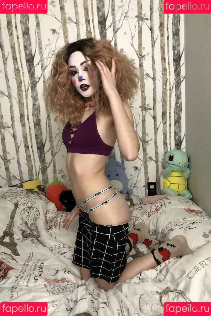 Breadboodle Onlyfans Photo Gallery 