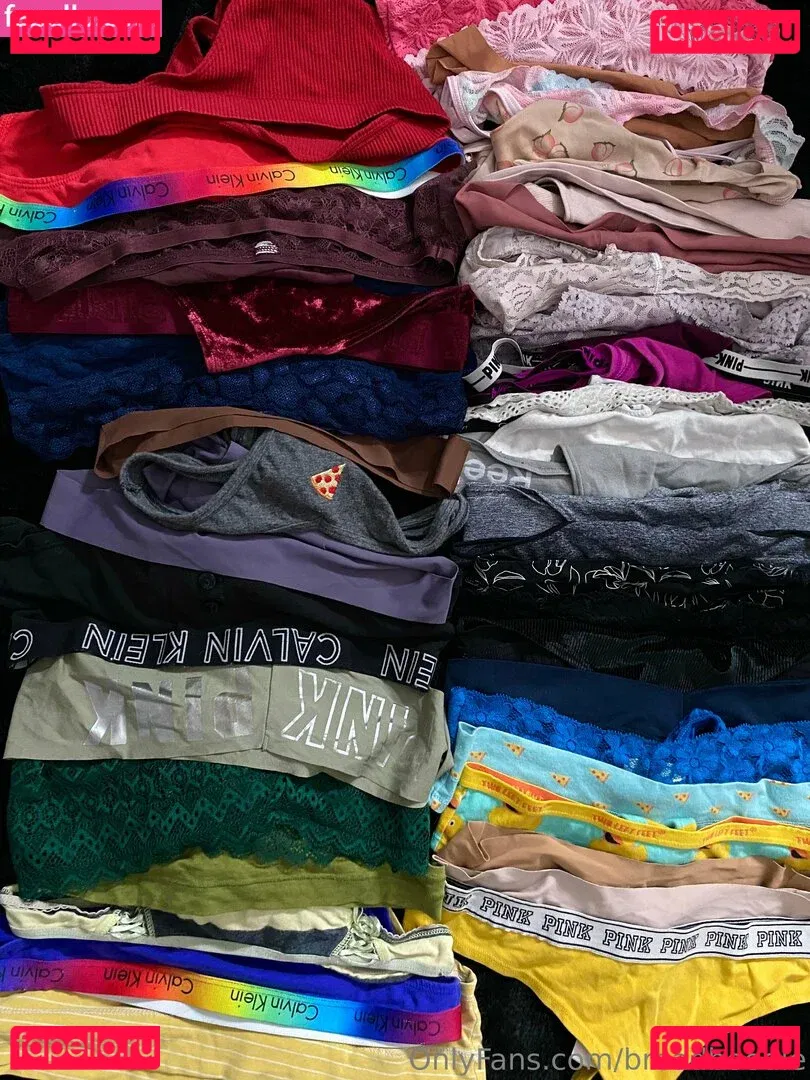 Breadboodle Onlyfans Photo Gallery 