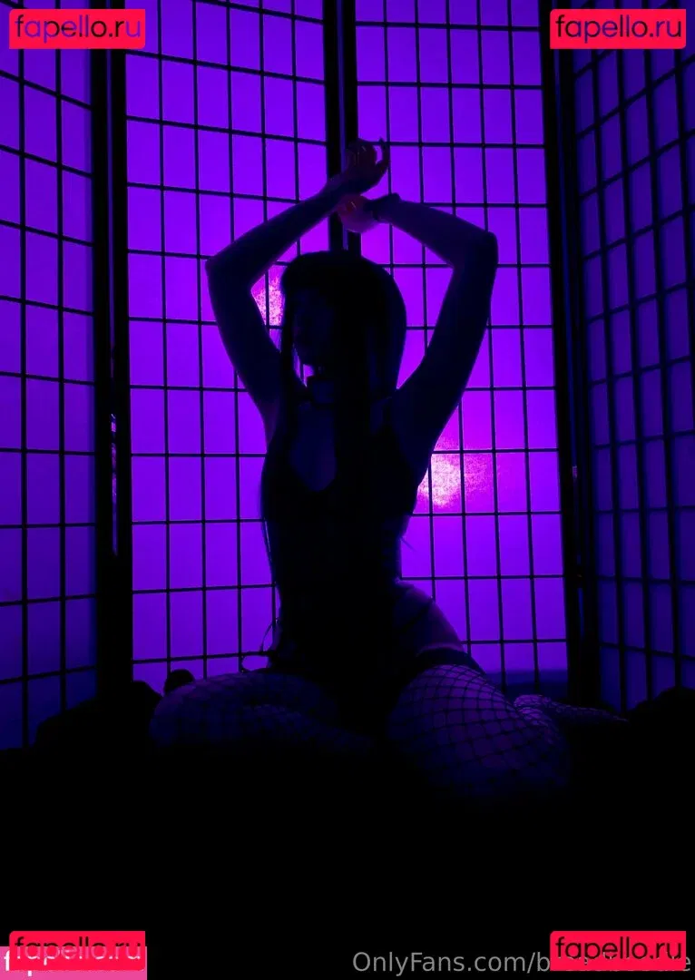 Breadboodle Onlyfans Photo Gallery 