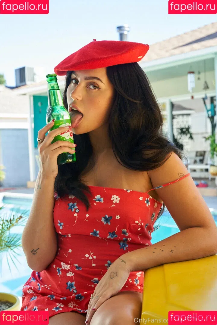 Claudia Tihan Onlyfans Photo Gallery 