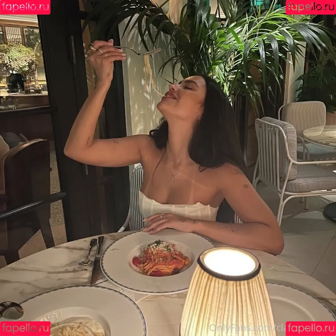 Claudia Tihan Onlyfans Photo Gallery 