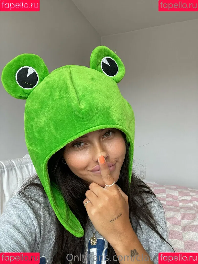 Claudia Tihan Onlyfans Photo Gallery 
