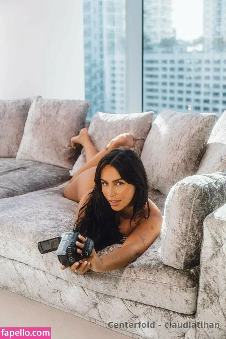 Claudia Tihan Onlyfans Photo Gallery 