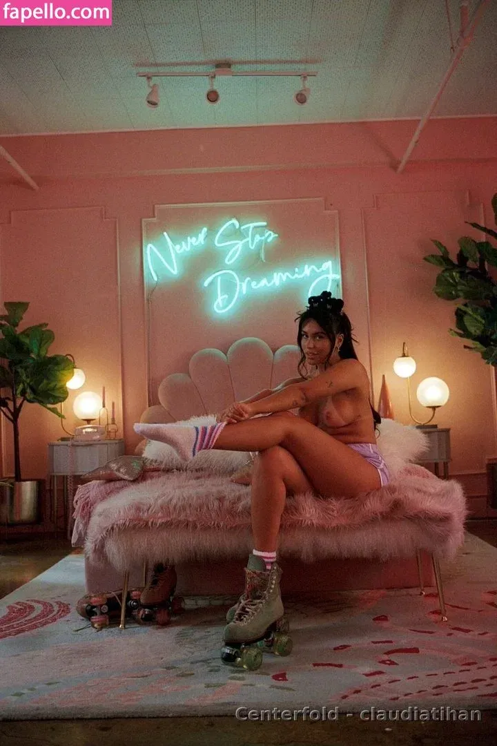 Claudia Tihan Onlyfans Photo Gallery 