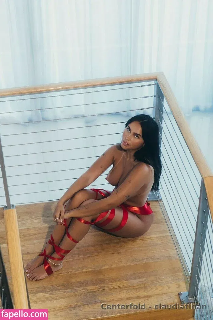 Claudia Tihan Onlyfans Photo Gallery 