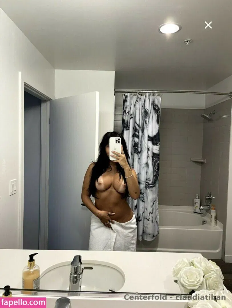 Claudia Tihan Onlyfans Photo Gallery 