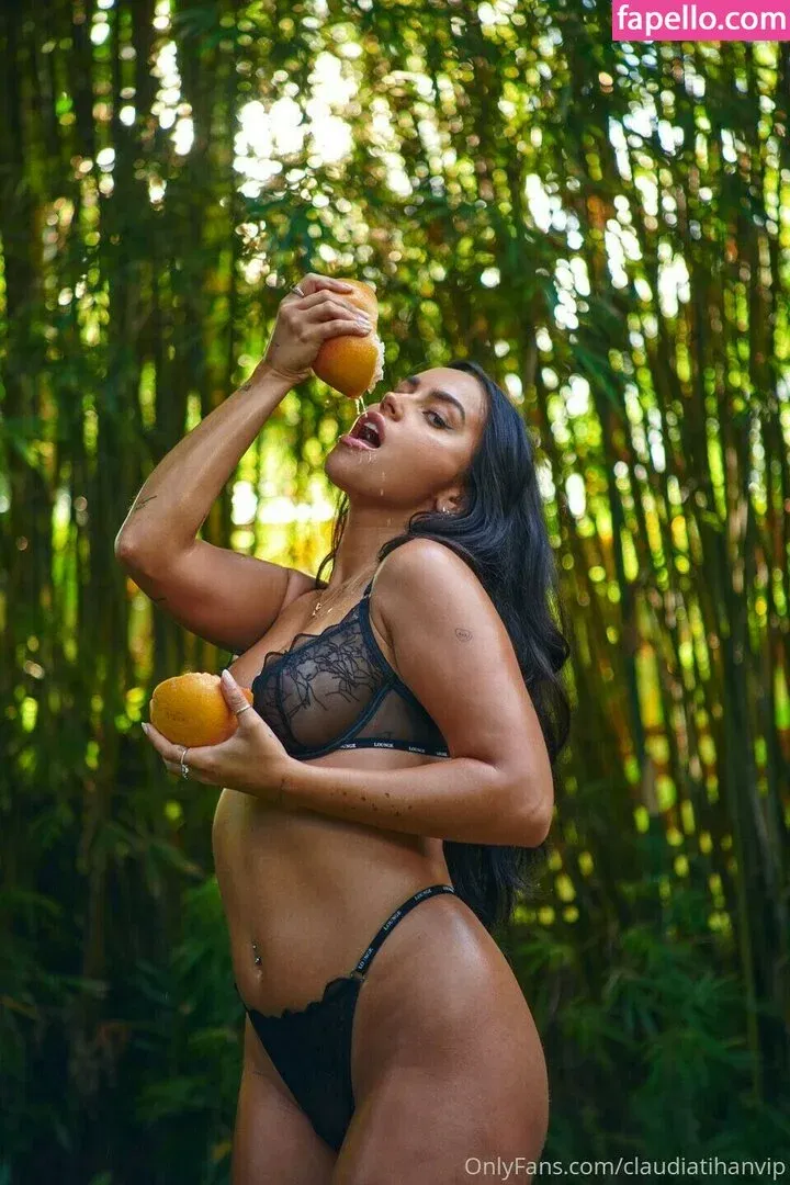 Claudia Tihan Onlyfans Photo Gallery 