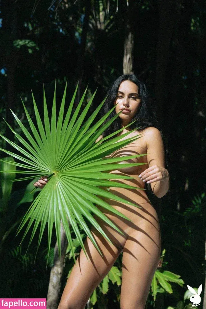 Claudia Tihan Onlyfans Photo Gallery 