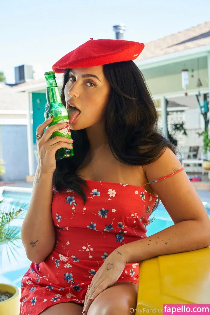 Claudia Tihan Onlyfans Photo Gallery 